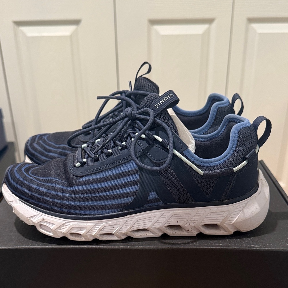 Vionic Fortune Navy Performance Sneakers Women’s … - image 4